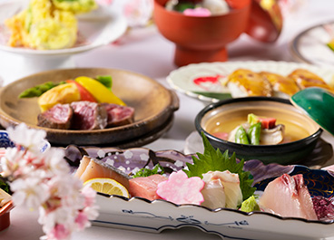 【2/1~4/30までの期間限定】<br>花笑ーはなえみ‐<br>~春の味覚と和牛ステーキのプレミアム会席~