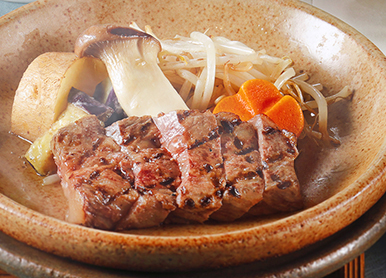 黒毛和牛陶板焼きステーキ膳